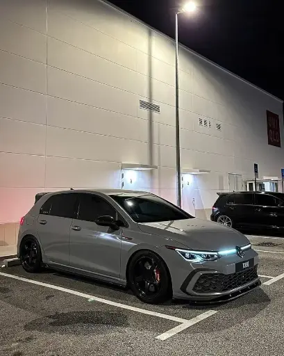 Golf 8R